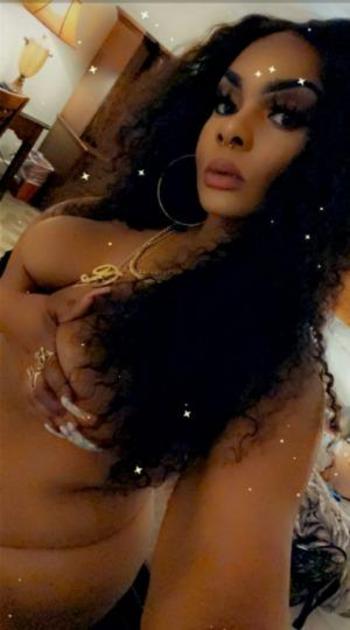 Maliah, 24  female escort, Orange County