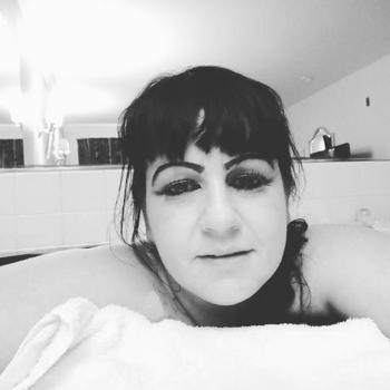 Misty, 38  female escort, Orange County