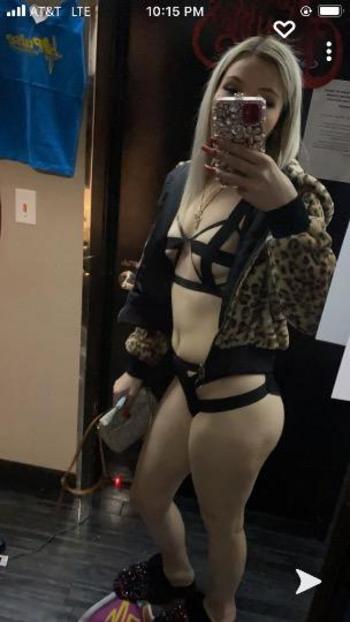 Lexi, 21  female escort, Orange County