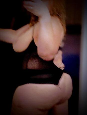 Desie, 39  female escort, Orange County