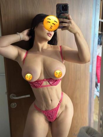 Enma, 27  female escort, Orange County