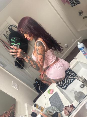 951-716-2546, 28  female escort, Orange County