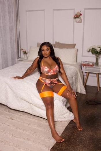7477582853, female escort, Orange County